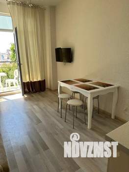 Студия квартира, посуточно, 25м2, 2/8 этаж