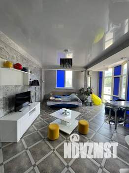 Студия квартира, посуточно, 37м2, 4/6 этаж