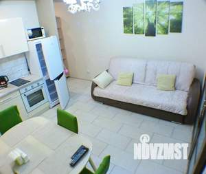 1-к квартира, посуточно, 38м2, 1/1 этаж