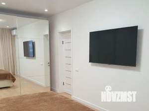 1-к квартира, посуточно, 46м2, 3/18 этаж