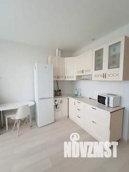 Студия квартира, посуточно, 28м2, 1/5 этаж