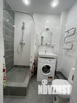 1-к квартира, посуточно, 38м2, 9/9 этаж