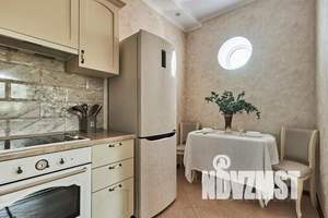 2-к квартира, посуточно, 65м2, 1/18 этаж