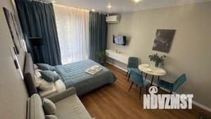 Студия квартира, посуточно, 25м2, 8/12 этаж