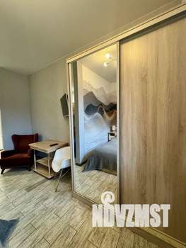 Студия квартира, посуточно, 31м2, 1/5 этаж