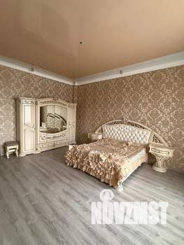 4-к квартира, посуточно, 220м2, 2/3 этаж