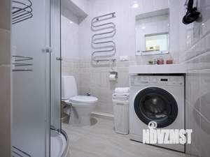 Студия квартира, посуточно, 30м2, 1/13 этаж