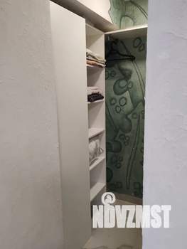 Студия квартира, посуточно, 25м2, 1/4 этаж