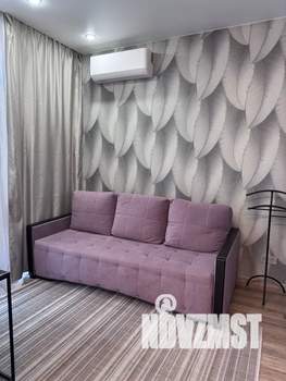 Студия квартира, посуточно, 32м2, 3/3 этаж