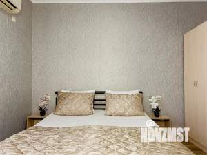 1-к квартира, посуточно, 10м2, 1/5 этаж