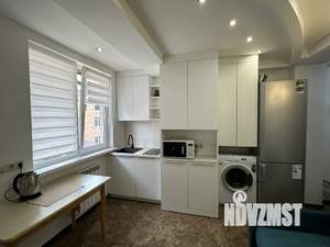 1-к квартира, посуточно, 38м2, 2/4 этаж