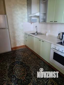 3-к квартира, на длительный срок, 90м2, 3/15 этаж