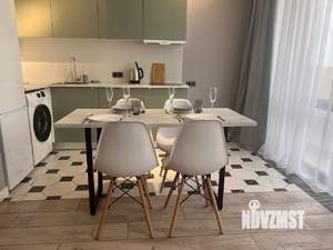 Студия квартира, посуточно, 40м2, 8/11 этаж