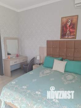 Студия квартира, посуточно, 37м2, 4/5 этаж