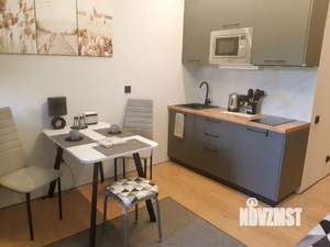 Студия квартира, посуточно, 30м2, 19/20 этаж