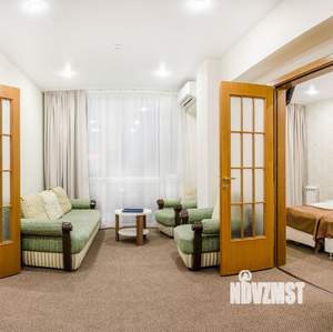 3-к квартира, посуточно, 64м2, 1/1 этаж