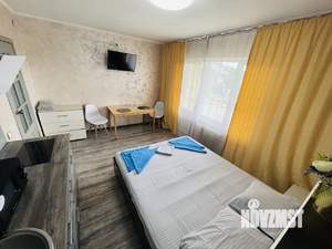 Студия квартира, посуточно, 28м2, 3/3 этаж