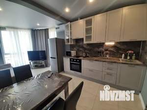 2-к квартира, посуточно, 51м2, 18/20 этаж