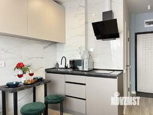 Студия квартира, посуточно, 18м2, 3/3 этаж