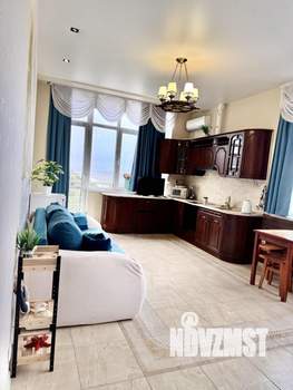 1-к квартира, посуточно, 55м2, 1/1 этаж