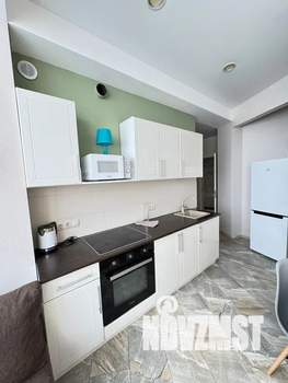 Студия квартира, посуточно, 42м2, 9/13 этаж