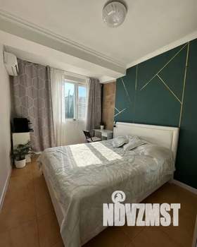 Студия квартира, посуточно, 50м2, 2/8 этаж