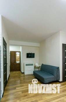 1-к квартира, посуточно, 43м2, 1/1 этаж