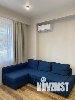 Студия квартира, посуточно, 26м2, 1/12 этаж