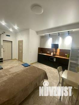 Студия квартира, посуточно, 27м2, 1/4 этаж
