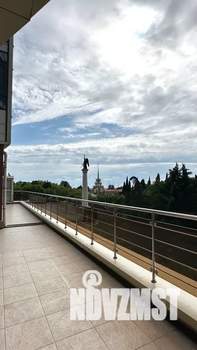 2-к квартира, посуточно, 85м2, 1/25 этаж