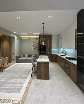 3-к квартира, на длительный срок, 130м2, 12/16 этаж