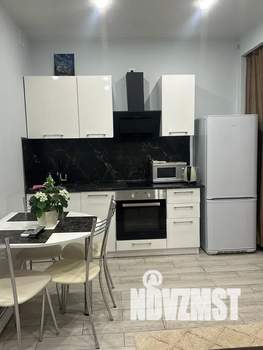 Студия квартира, посуточно, 28м2, 5/10 этаж