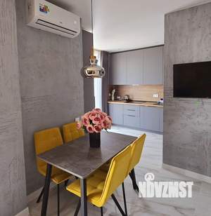 1-к квартира, посуточно, 50м2, 4/7 этаж