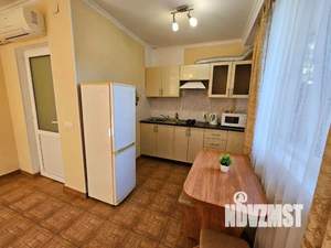 1-к квартира, посуточно, 25м2, 1/1 этаж
