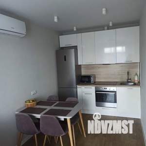 1-к квартира, посуточно, 40м2, 4/8 этаж