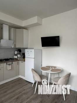 Студия квартира, посуточно, 25м2, 1/7 этаж