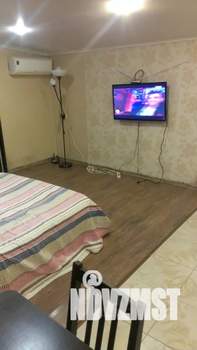 Студия квартира, посуточно, 35м2, 2/2 этаж