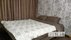 2-к квартира, посуточно, 40м2, 4/5 этаж