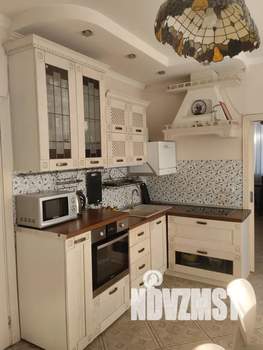 2-к квартира, посуточно, 65м2, 2/4 этаж