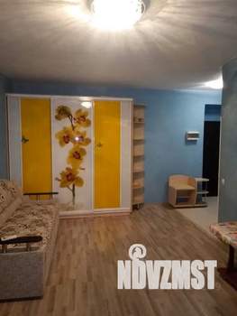 Студия квартира, посуточно, 37м2, 3/6 этаж