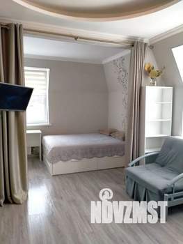 Студия квартира, посуточно, 37м2, 4/4 этаж