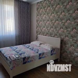 1-к квартира, посуточно, 33м2, 6/9 этаж