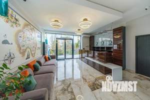 3-к квартира, посуточно, 35м2, 1/1 этаж