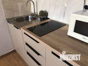 Студия квартира, посуточно, 25м2, 4/6 этаж