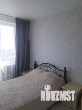 1-к квартира, посуточно, 40м2, 13/20 этаж