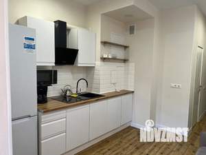 Студия квартира, посуточно, 30м2, 2/4 этаж