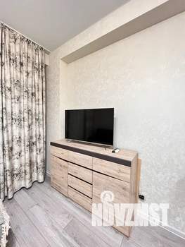 Студия квартира, посуточно, 30м2, 1/13 этаж