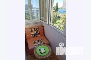 1-к квартира, посуточно, 42м2, 6/9 этаж