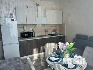 Студия квартира, посуточно, 32м2, 2/3 этаж
