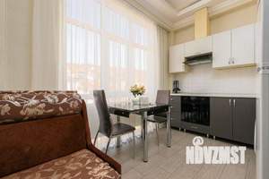 1-к квартира, посуточно, 32м2, 1/1 этаж